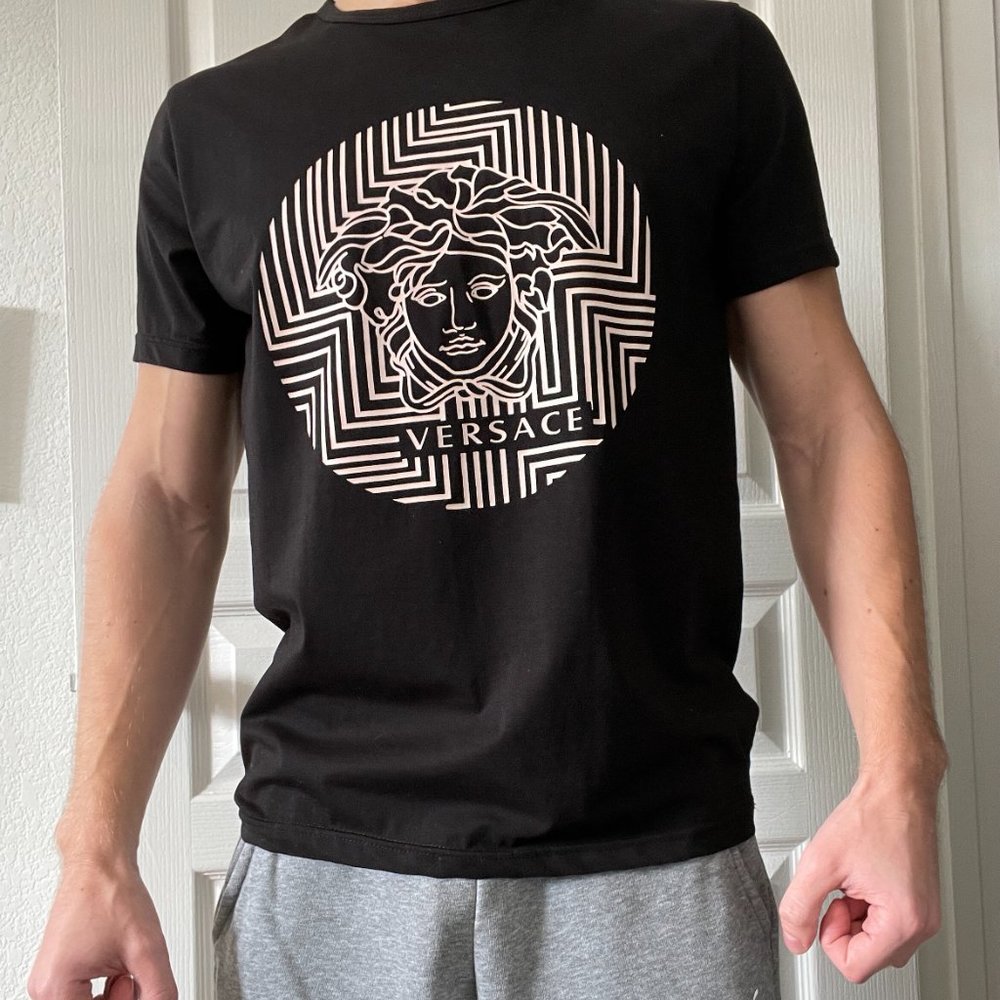 Versace T-Shirt - Limited Black, Size L